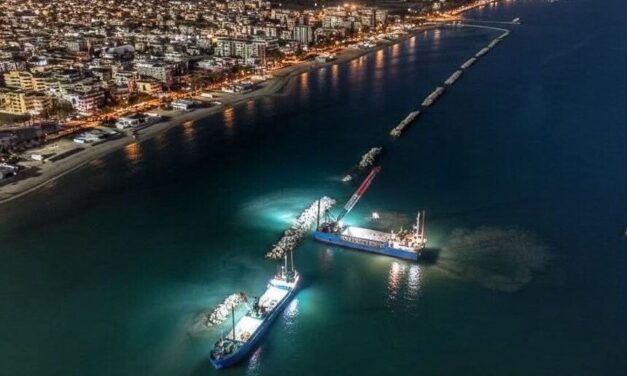 Costa teramana, confronto a Giulianova sui cantieri estivi
