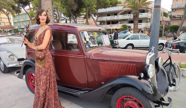 Roseto, motori d’epoca sul lungomare: grande richiamo a Rosburgo