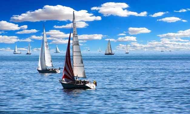 La Veleggiata in onore della Madonna del Portosalvo