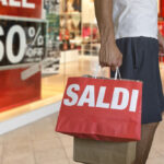 Saldi estivi al via in Abruzzo, acquisti già partiti nei negozi