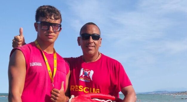 Martinsicuro, intervento in mare: soccorsi due windsurfisti