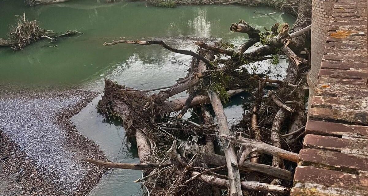 Fossacesia, lavori urgenti alla foce del Sangro dopo il maltempo