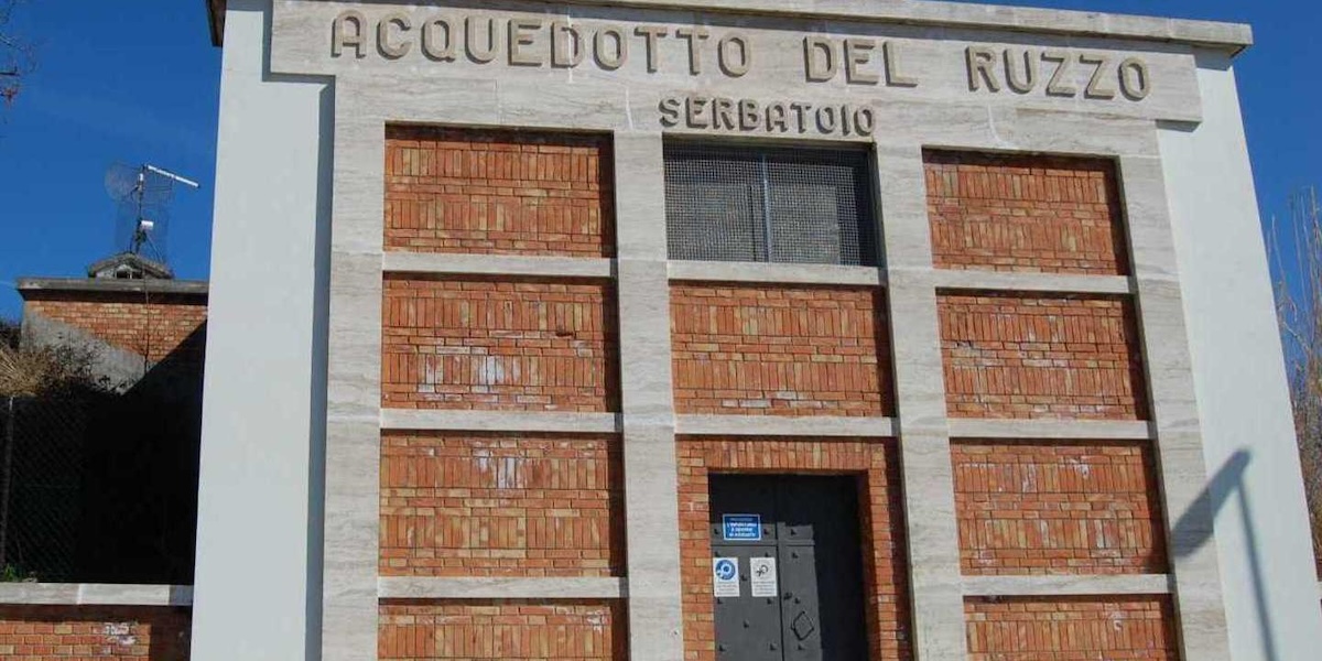 Acqua, stop notturno in 5 comuni del Teramano