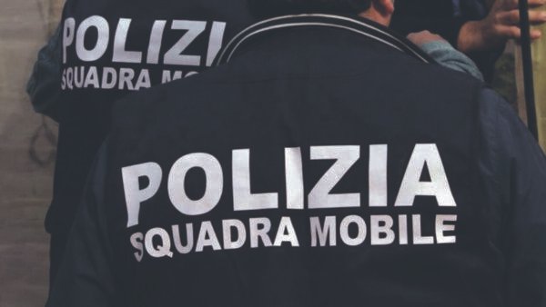 Teramo, minorenne fermato in casa per droga dalla Polizia
