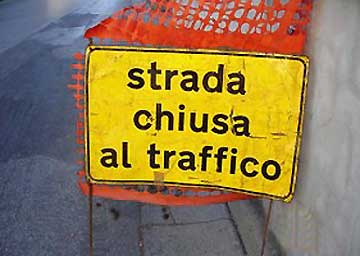 Guasto elettrico a Teramo, stop al traffico in via Sauro
