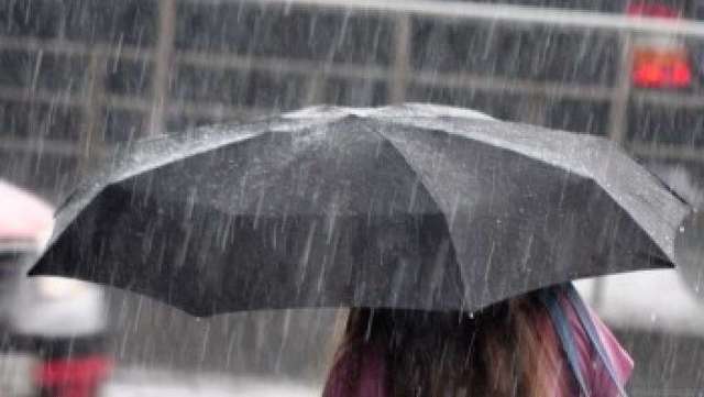 Maltempo in arrivo, allerta gialla anche nel Teramano