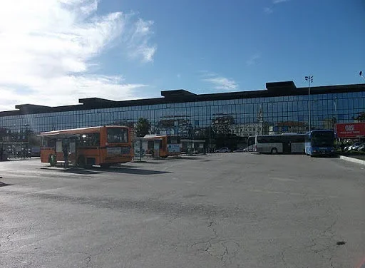 Terminal bus di Pescara, nuove critiche su sicurezza e servizi