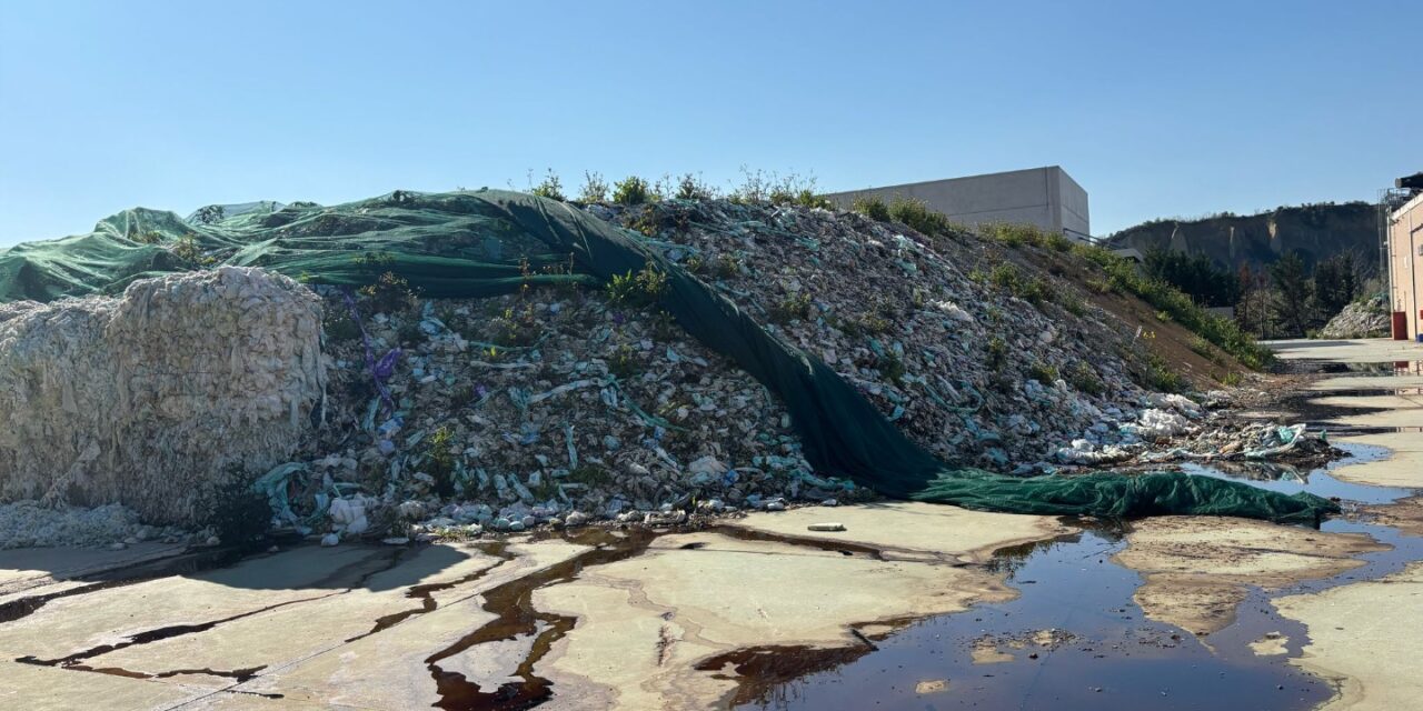 Rifiuti a Terra Verde, via libera ai fondi regionali