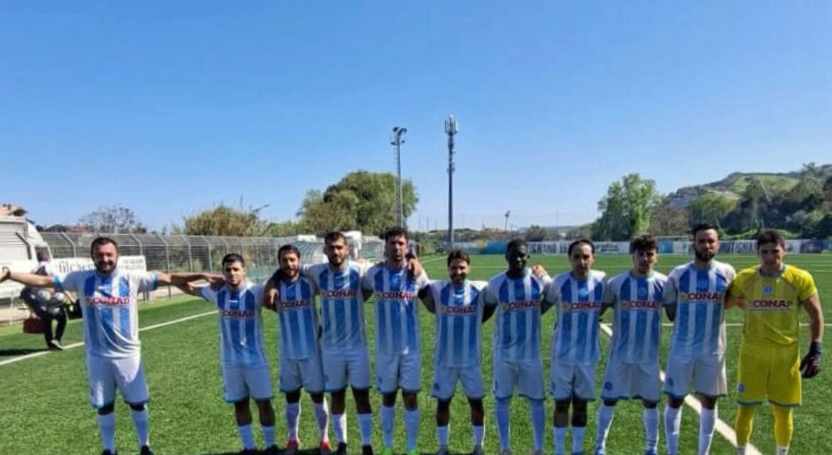 Tortoreto festeggia: biancazzurri promossi in Seconda