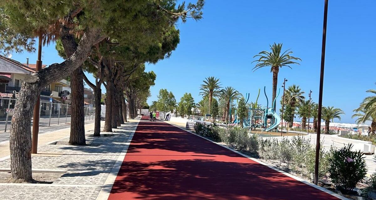 Tortoreto, traffico deviato sul lungomare per il festival di strada