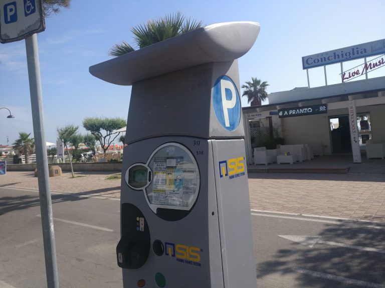Costa teramana, tornano le strisce blu a Tortoreto e Alba