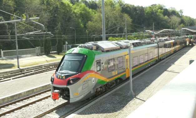 Più tutele sui regionali in Abruzzo, via libera all’intesa