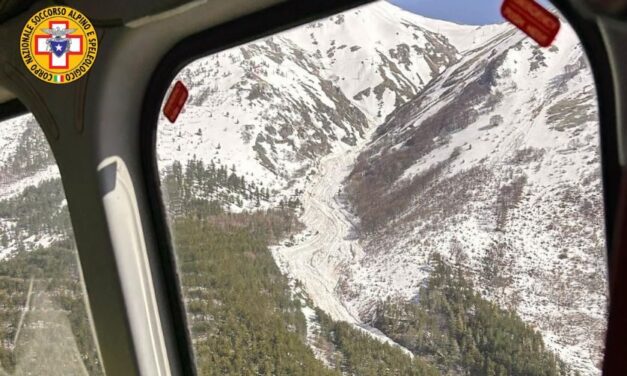 Distacco di neve sul Gran Sasso, verifiche in corso