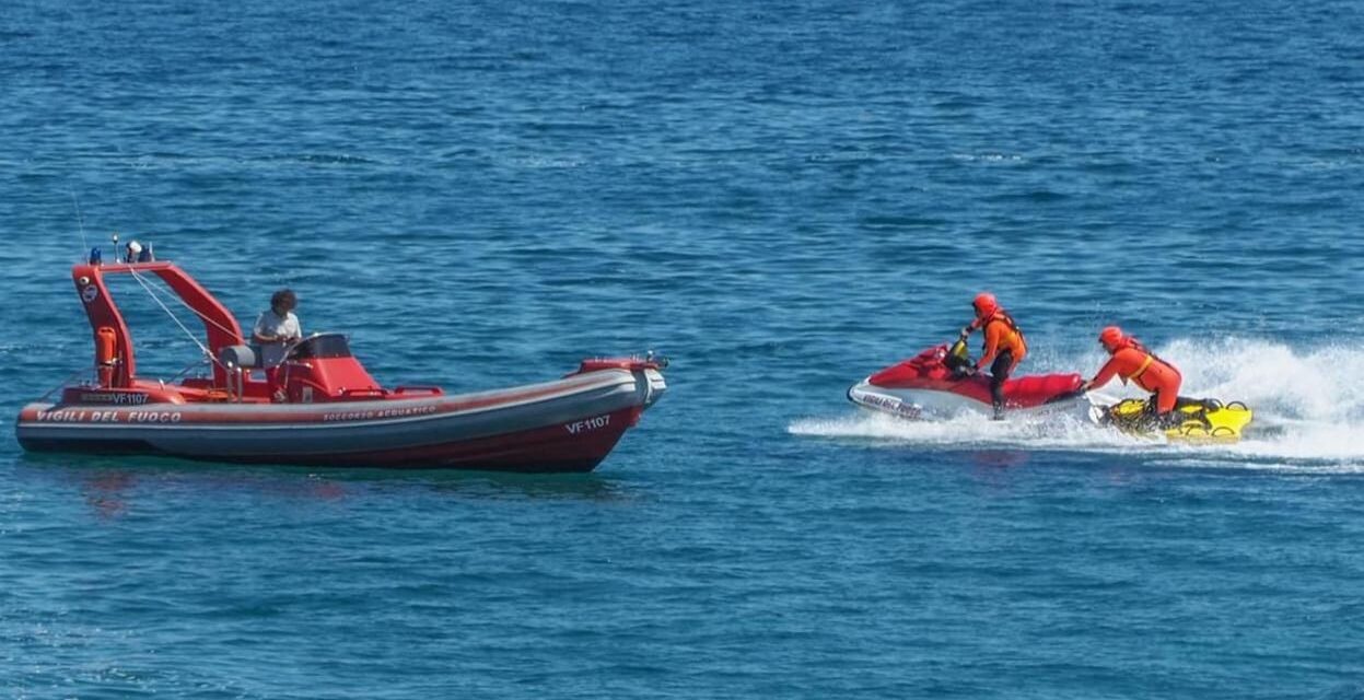Sicurezza in mare, tornano i vigili del fuoco su due spiagge teramane