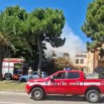 Fiamme in casa a Roseto, anziana salvata sul lungomare