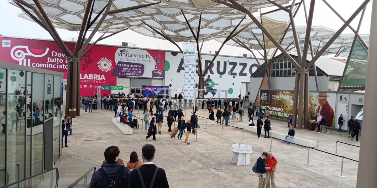 Vinitaly, l’Abruzzo si presenta a Verona con 97 aziende