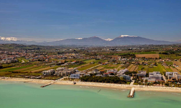 Martinsicuro, segnali positivi per il turismo estivo 2026