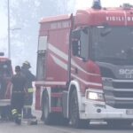 Incendio di sterpaglie a Città Sant’Angelo: ore di lavoro per spegnere le fiamme